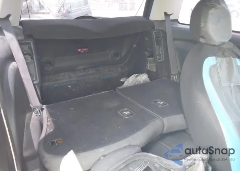 2008 Mini Cooper S z USA, uszkodzony, nr VIN WMWMF73528TT91045